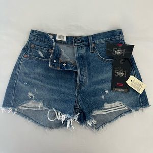 SOLD!!! Levi’s Premium Jean Shorts